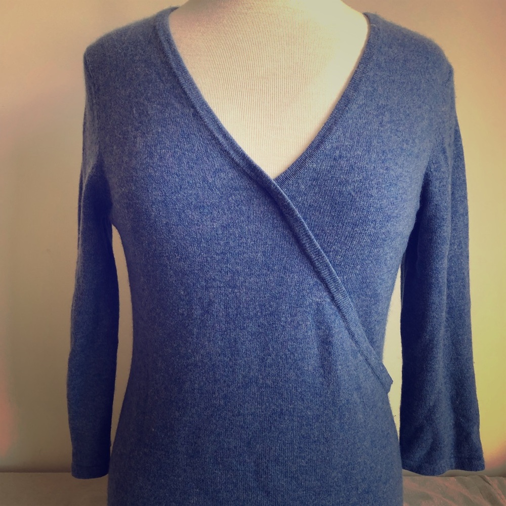 100% cashmere sweater